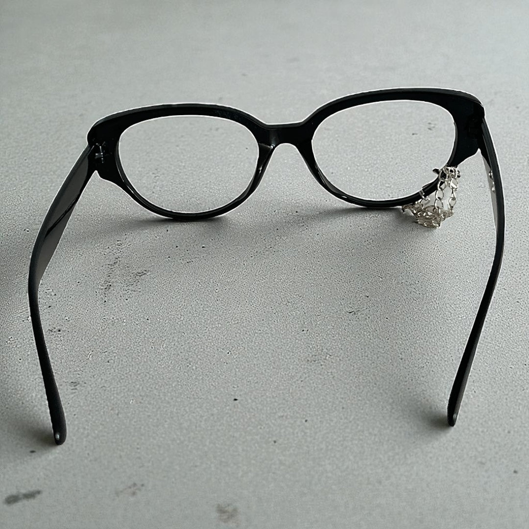 Cat Eye Glasses for Women - Punk, Y2K, and Egirl Fashion Eyewear with Charm Chain - Non-Lensless Goth Sunglasses