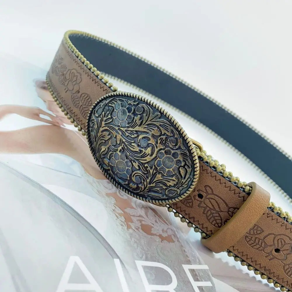 Fashion Adjustable Women Belt Vintage PU Leather Cowboy Belt Engraved-Buckle Boho Western Belt for Jeans Pants Dresses